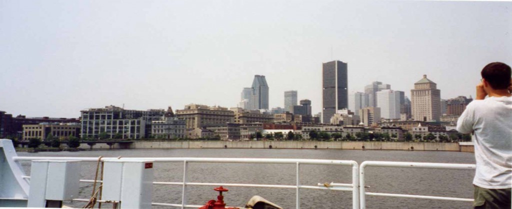 Montréal vu du Saint Laurent