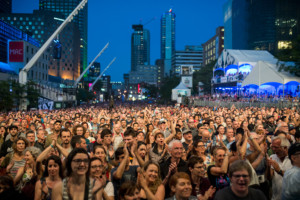 Festival International de Jazz de Montréal (Crédit photo : Benoit Rousseau)